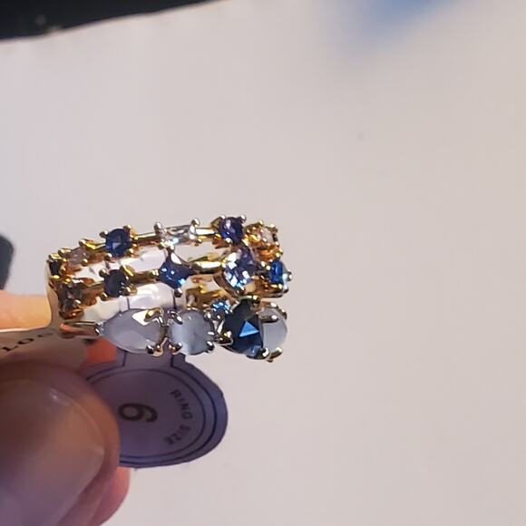 Anthropologie Stackable birthstone trio of Rings Blue September Size 6 NWT - Picture 9 of 10